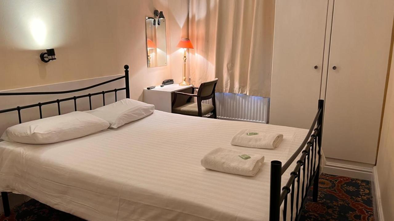 Gresham Hotel Bloomsbury Лондон Екстер'єр фото