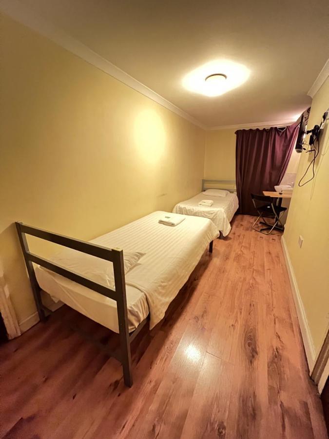 Gresham Hotel Bloomsbury Лондон Екстер'єр фото