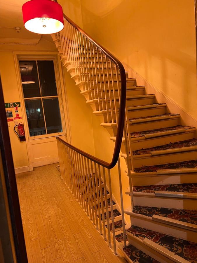 Gresham Hotel Bloomsbury Лондон Екстер'єр фото