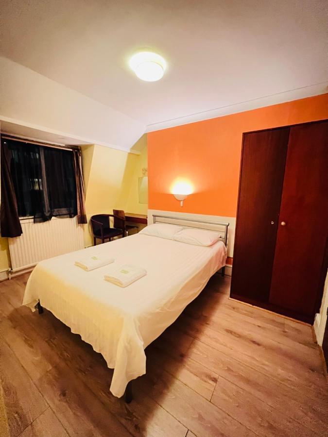 Gresham Hotel Bloomsbury Лондон Екстер'єр фото