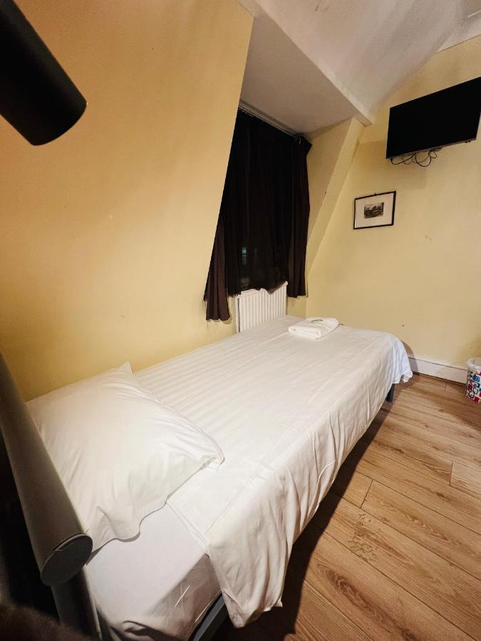 Gresham Hotel Bloomsbury Лондон Екстер'єр фото