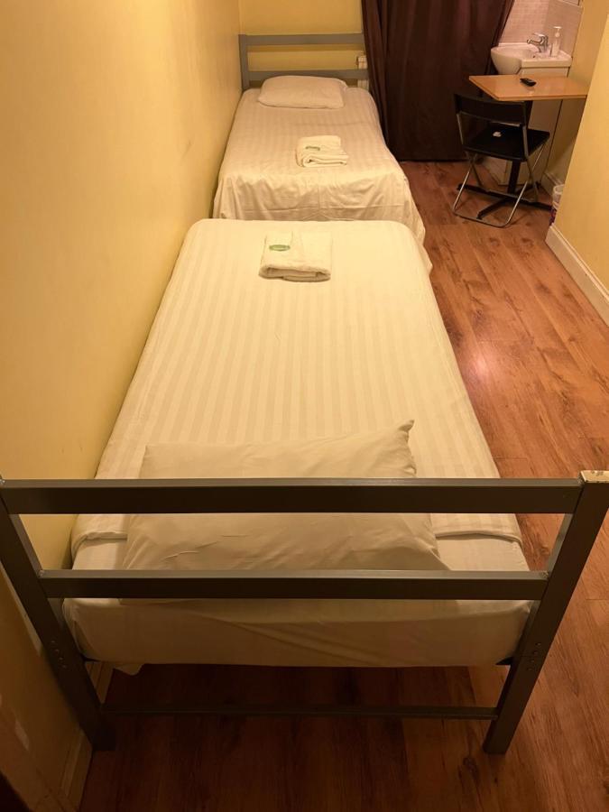 Gresham Hotel Bloomsbury Лондон Екстер'єр фото