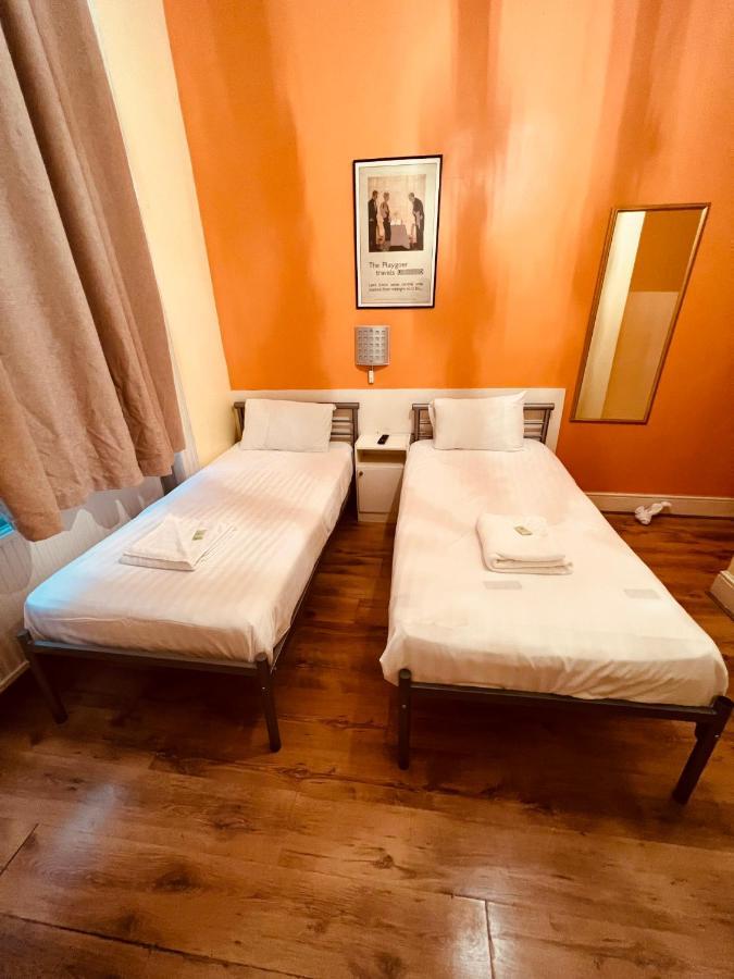 Gresham Hotel Bloomsbury Лондон Екстер'єр фото