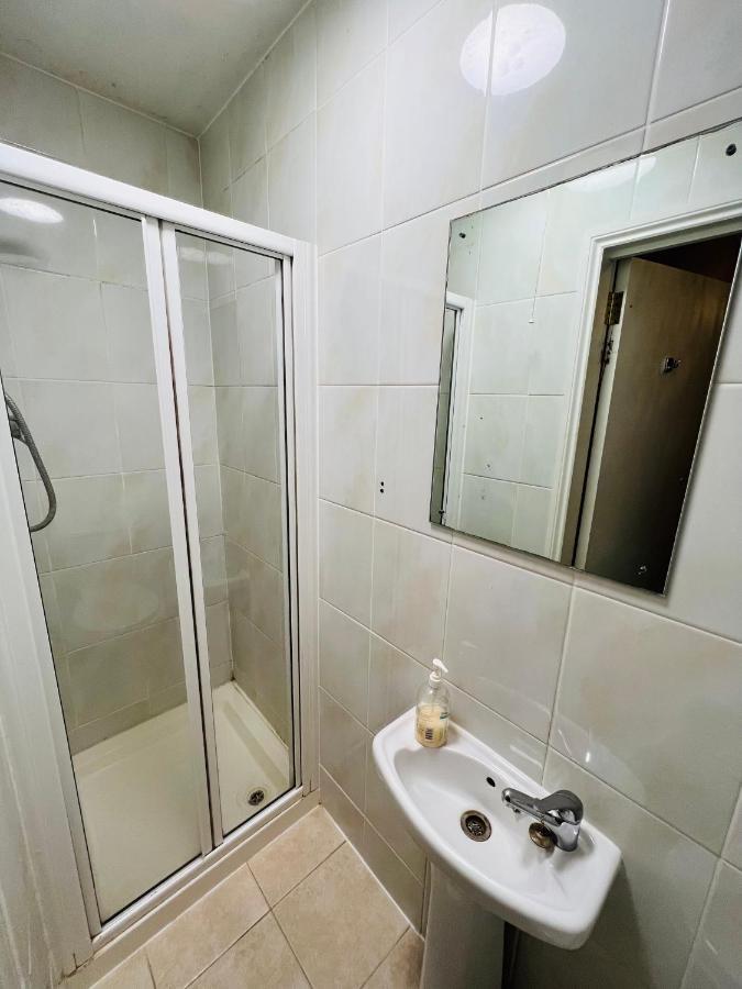 Gresham Hotel Bloomsbury Лондон Екстер'єр фото
