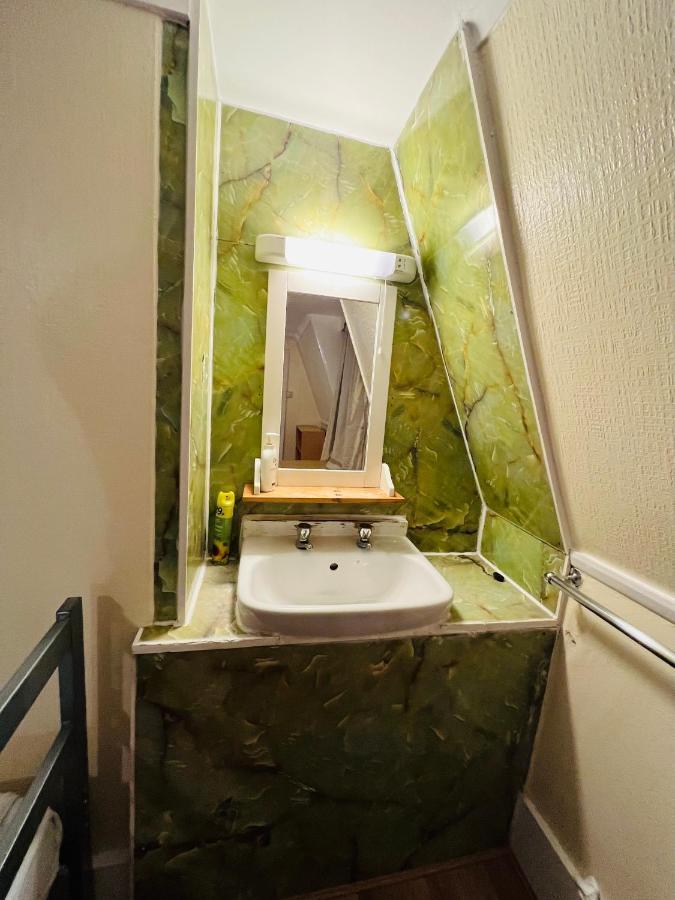 Gresham Hotel Bloomsbury Лондон Екстер'єр фото