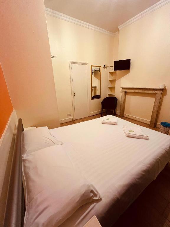 Gresham Hotel Bloomsbury Лондон Екстер'єр фото
